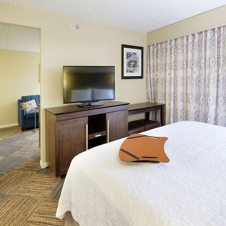 Hampton Inn Green Bay Downtown Εξωτερικό φωτογραφία