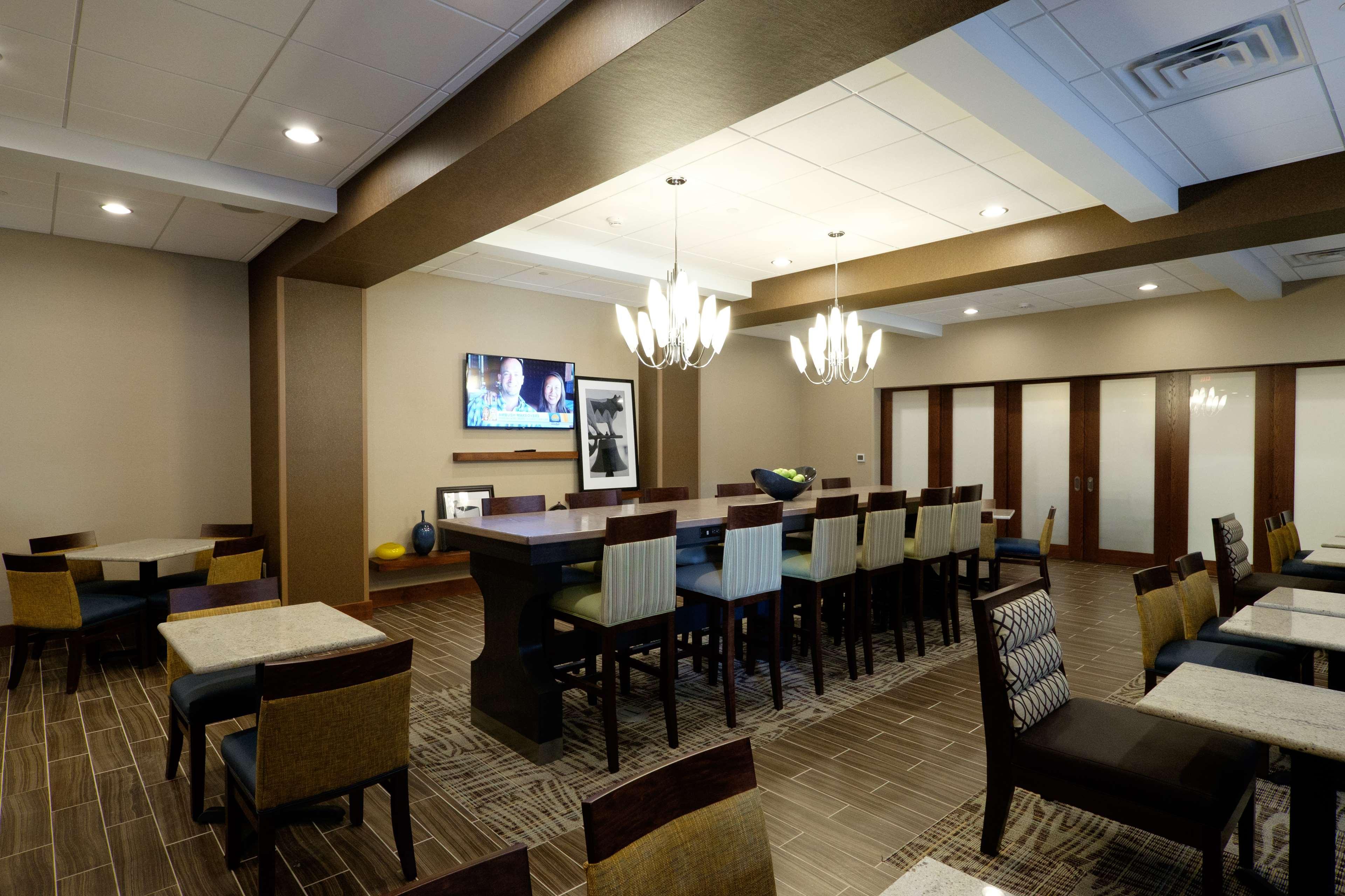 Hampton Inn Green Bay Downtown Εξωτερικό φωτογραφία