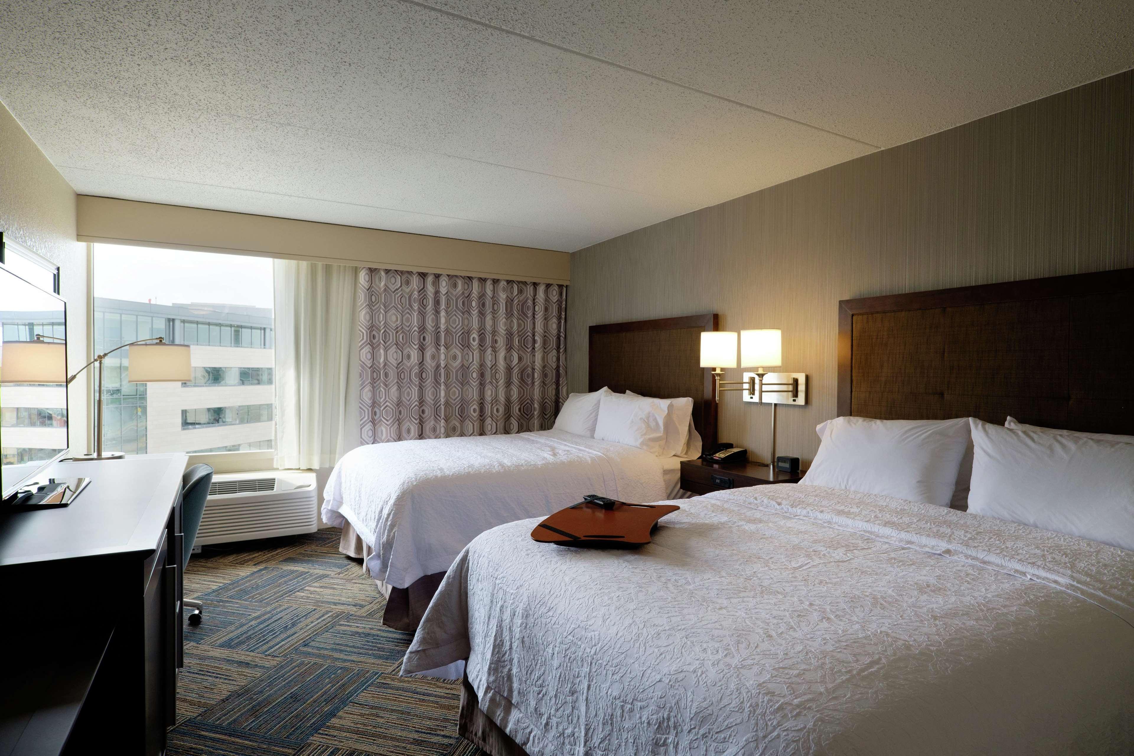 Hampton Inn Green Bay Downtown Εξωτερικό φωτογραφία