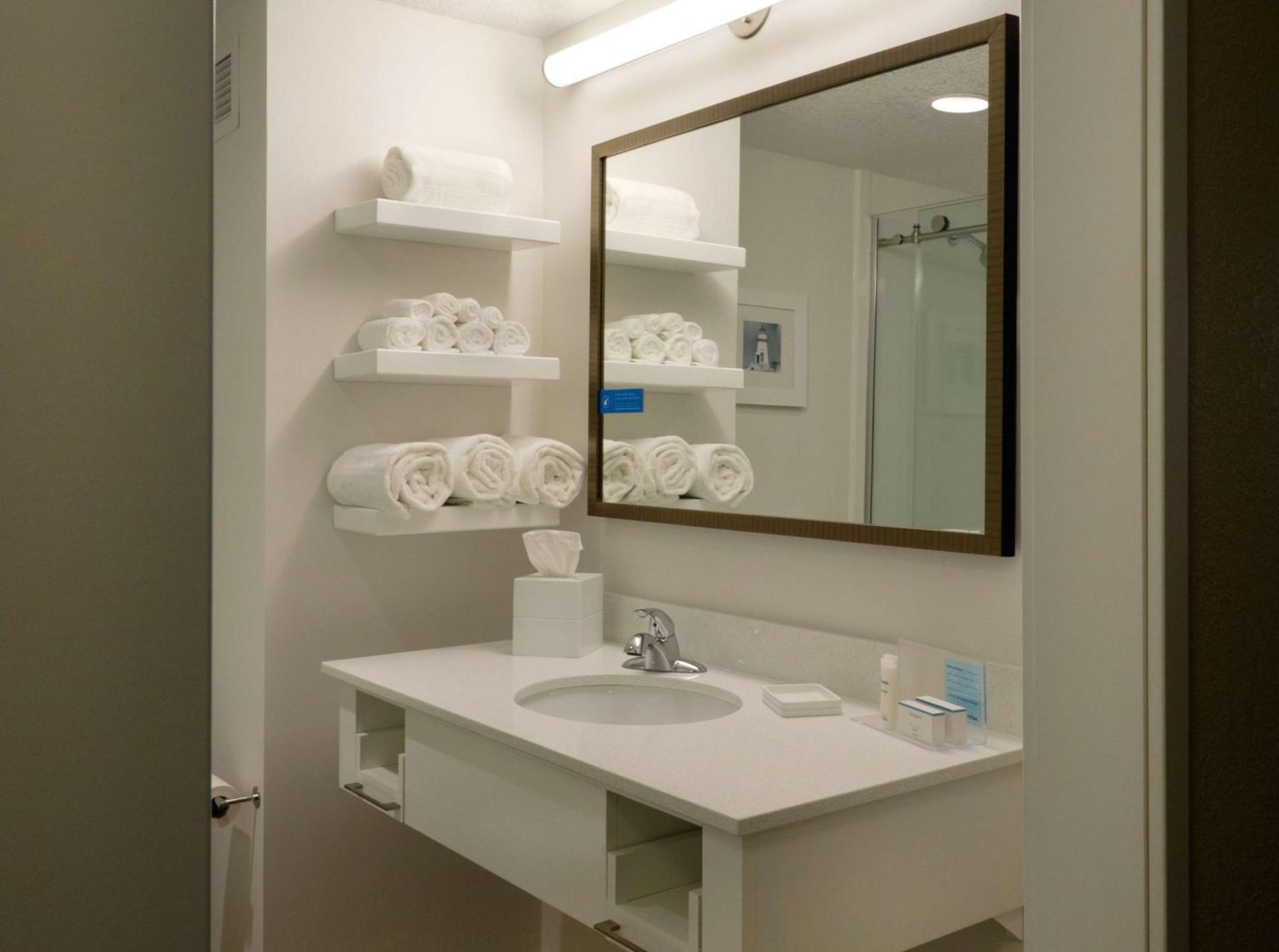 Hampton Inn Green Bay Downtown Εξωτερικό φωτογραφία