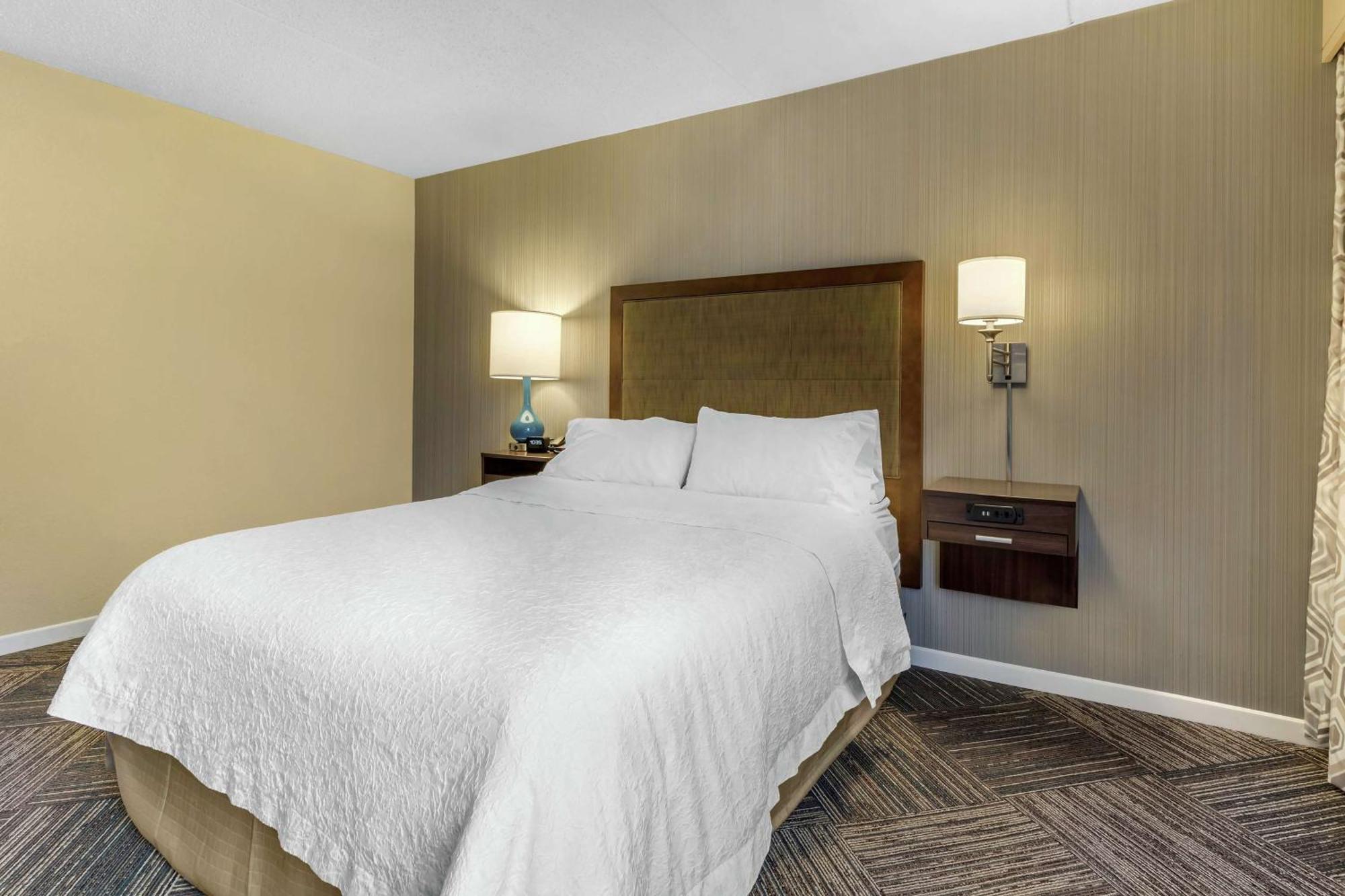 Hampton Inn Green Bay Downtown Εξωτερικό φωτογραφία