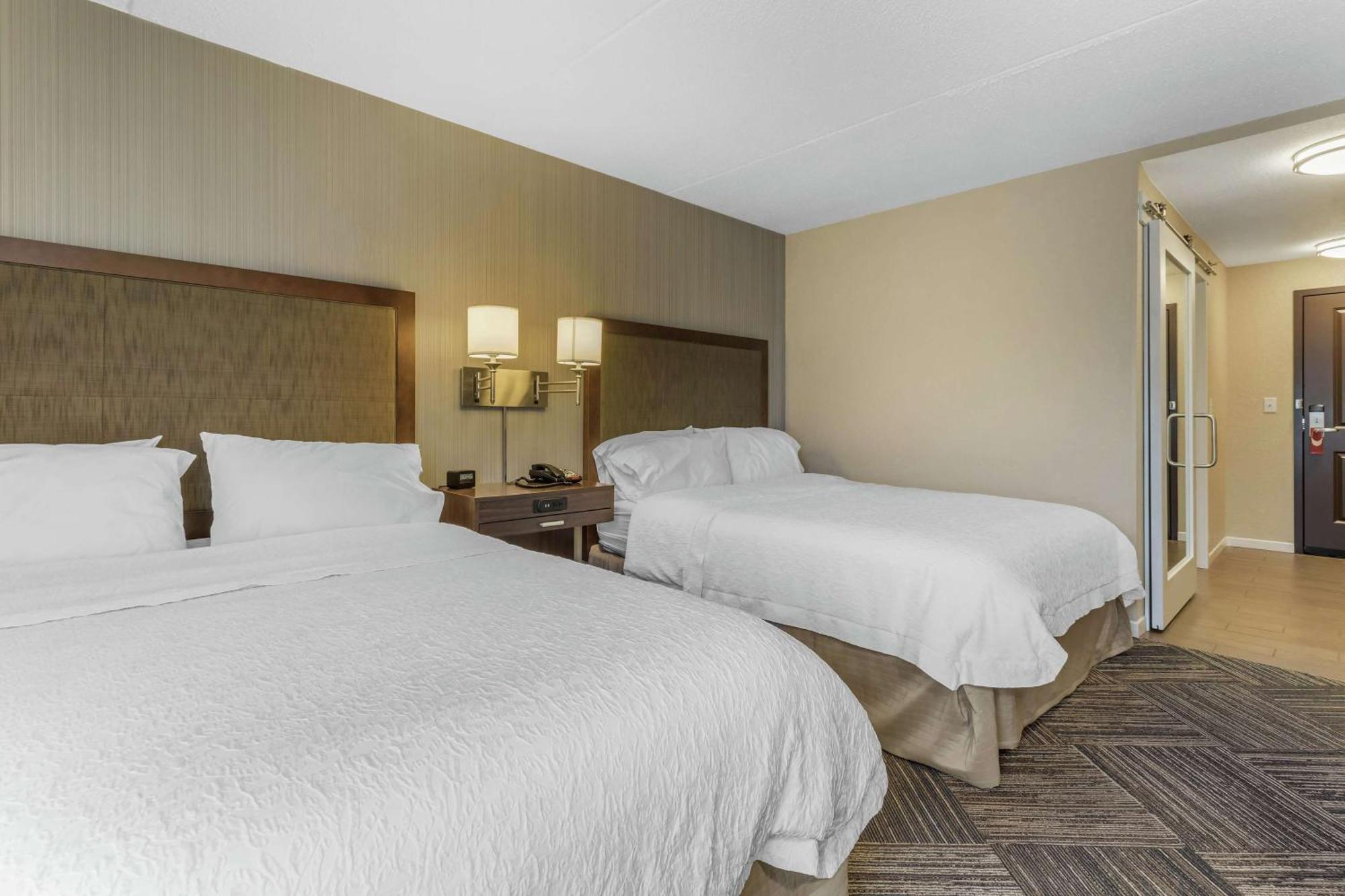 Hampton Inn Green Bay Downtown Εξωτερικό φωτογραφία