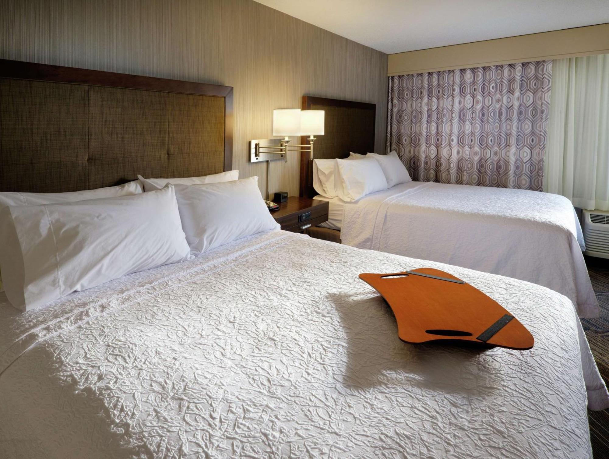 Hampton Inn Green Bay Downtown Εξωτερικό φωτογραφία