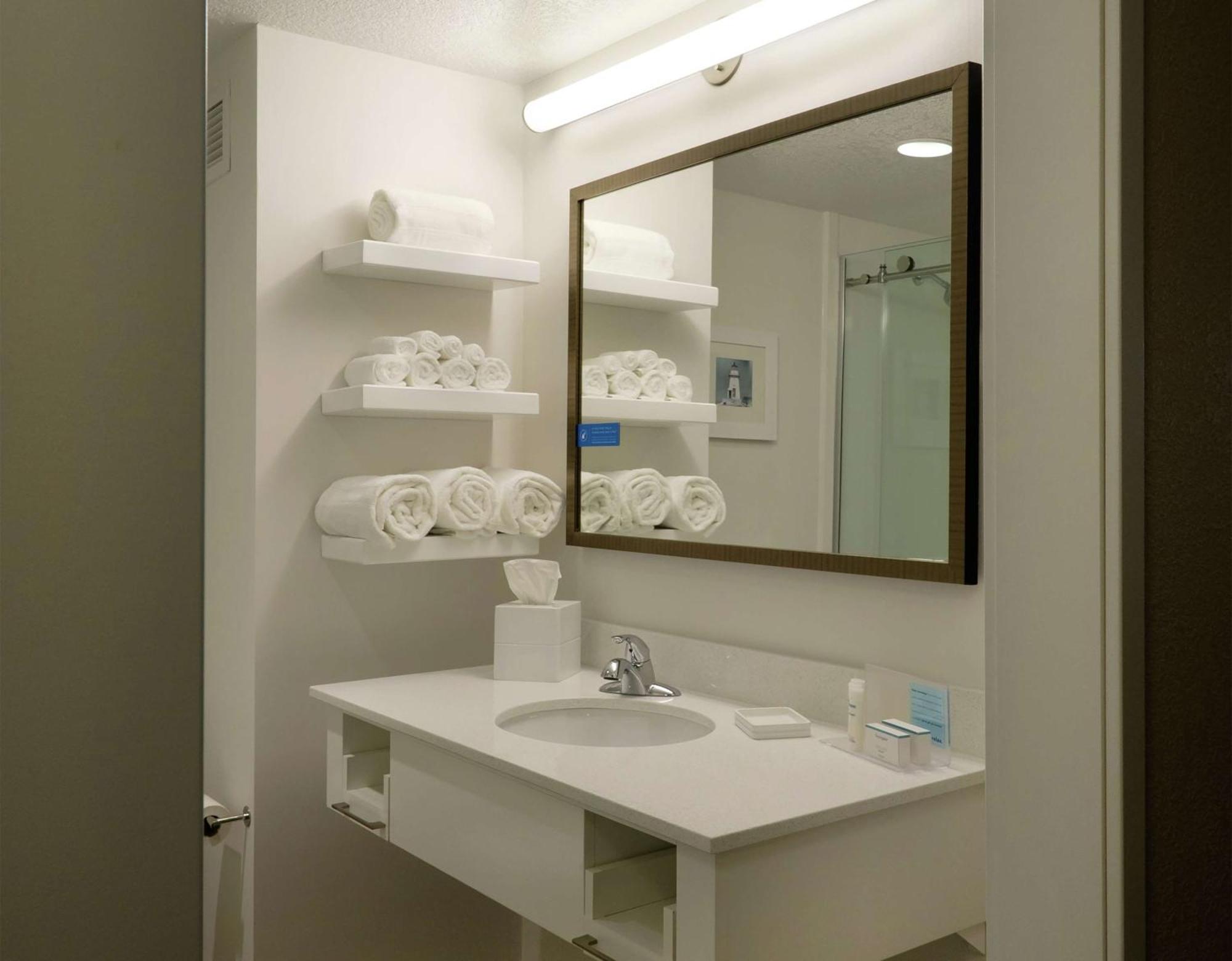 Hampton Inn Green Bay Downtown Εξωτερικό φωτογραφία